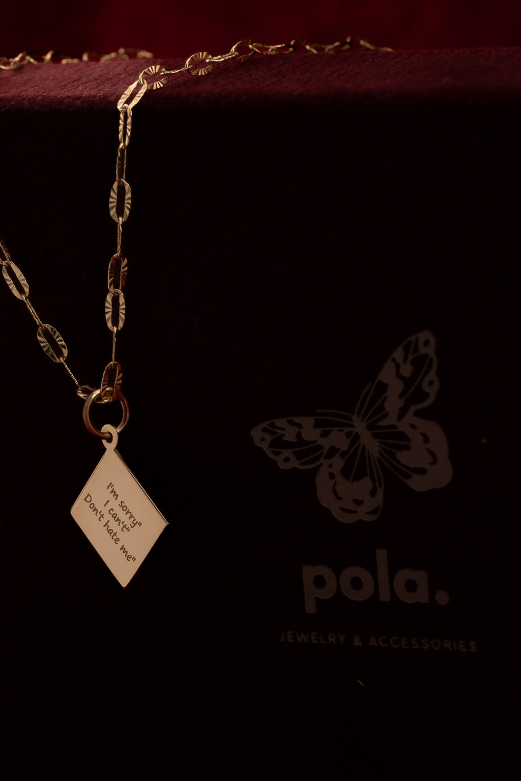 Kultowa zawieszka| I'm sorry, I can't..| 585