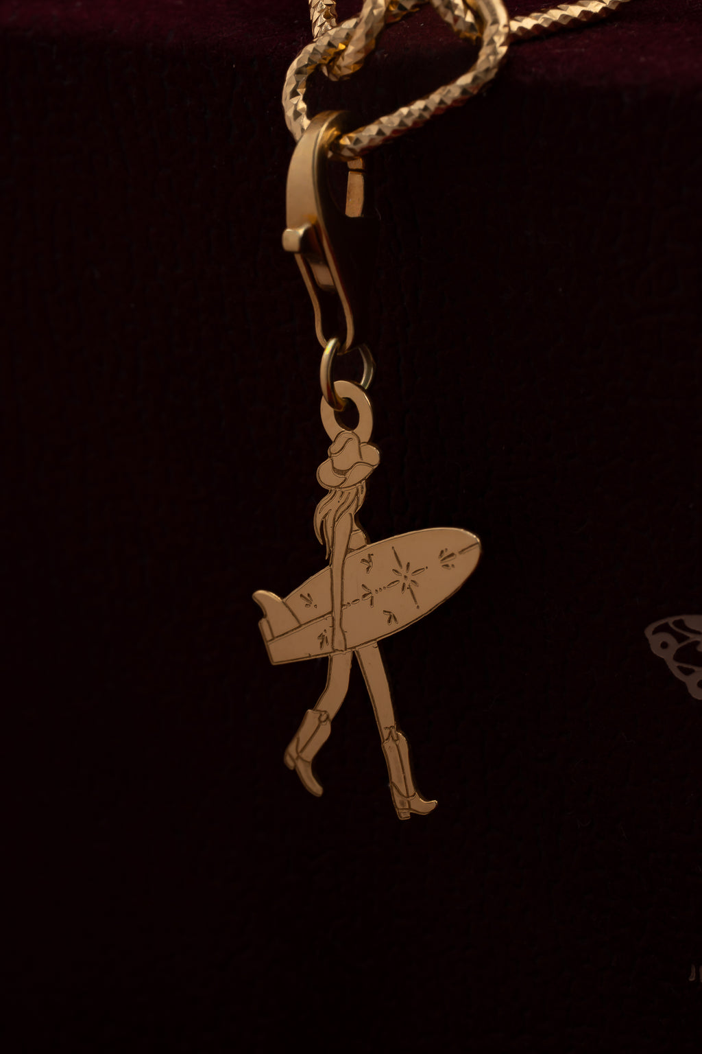 Surfer Girl Charms DUŻY Pozłacany 925| Zawieszka do bransoletki i naszyjnika